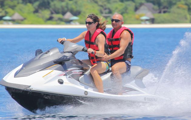 ESCORTED JET SKI