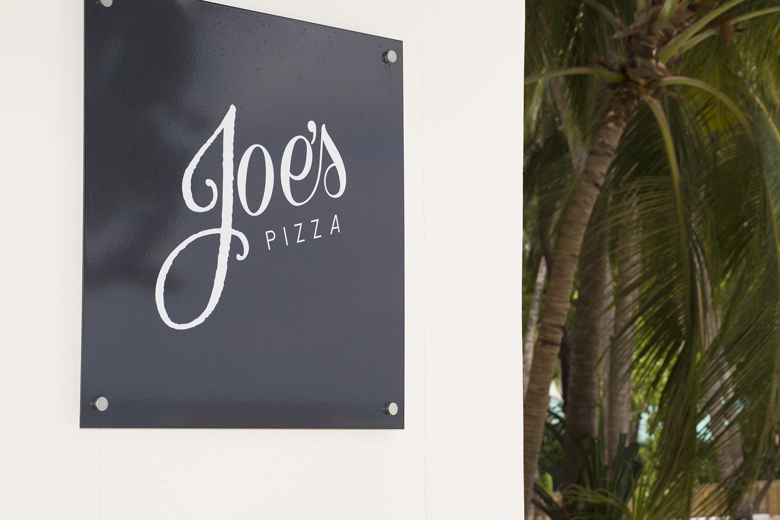 Joe's Pizza