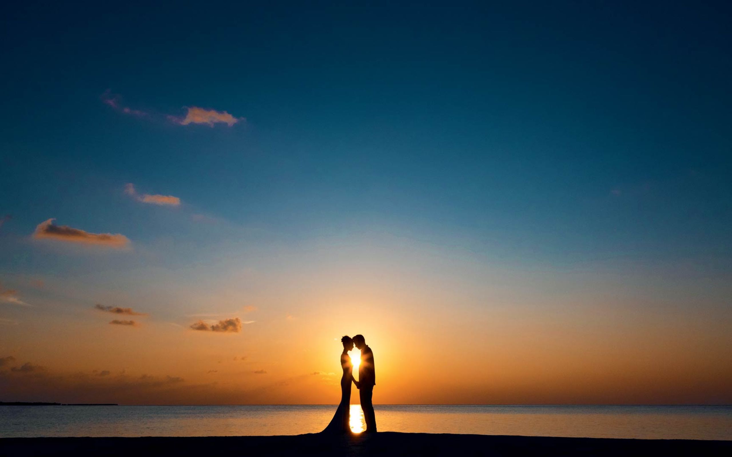 A HONEYMOON IN PARADISE