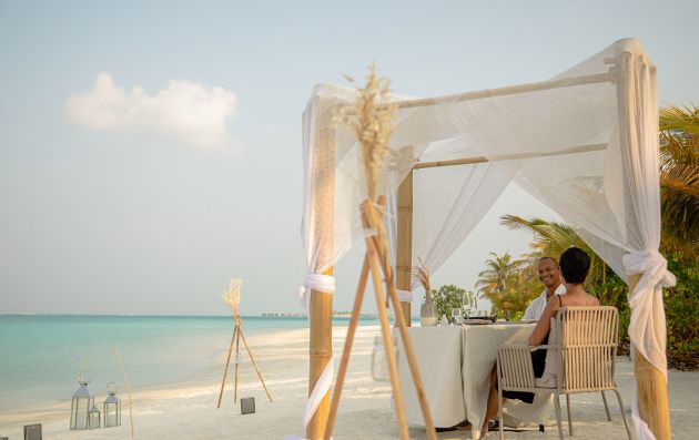 SANDBANK PICNIC